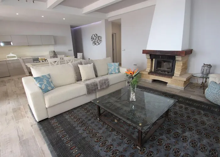 Herrenhaus In Chio By Interhome